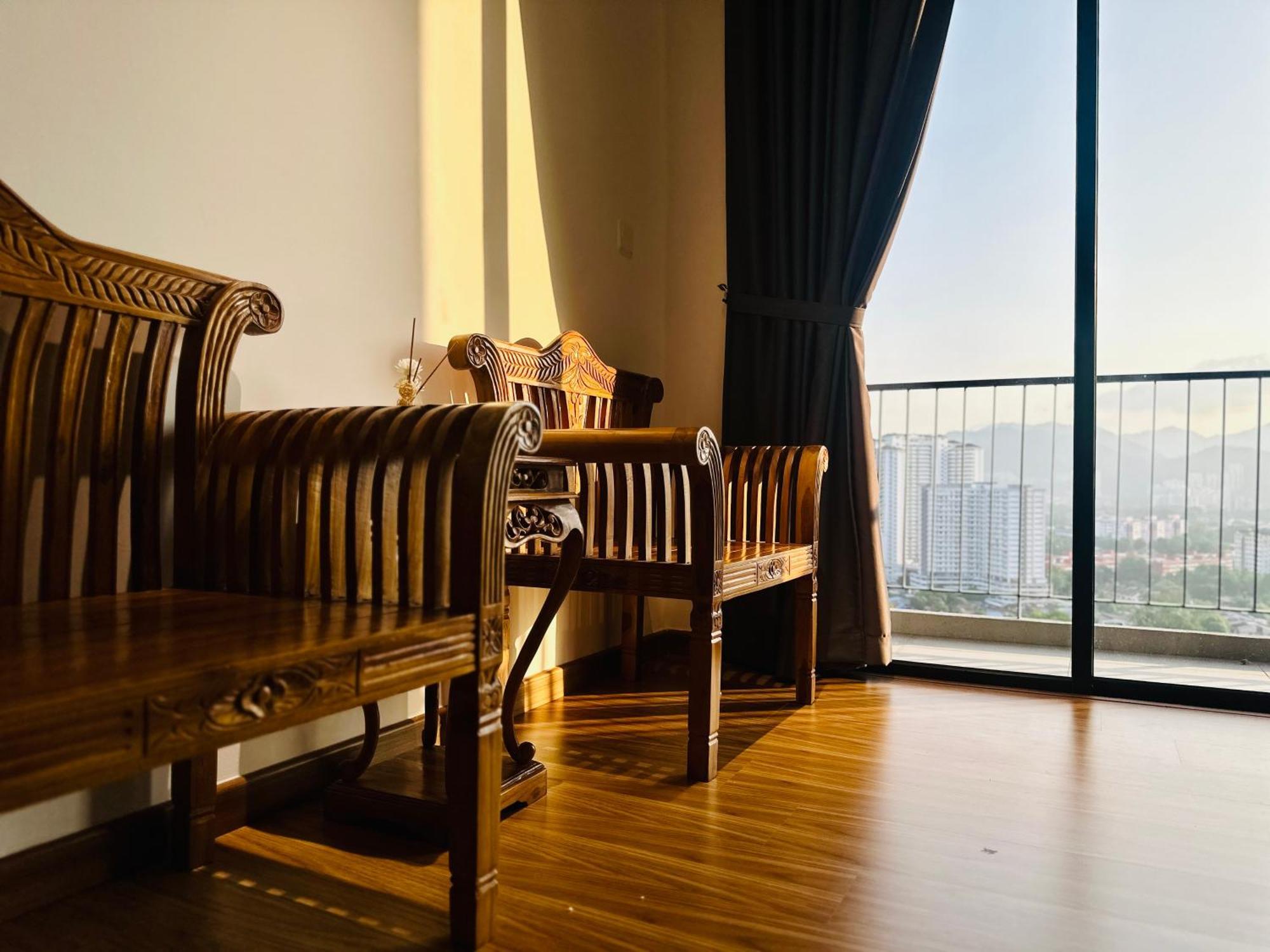 2Br Luxury Rooftop Swimming Pook Homestay@Georgetown@10Pax - 无敌美景两房民宿 Εξωτερικό φωτογραφία